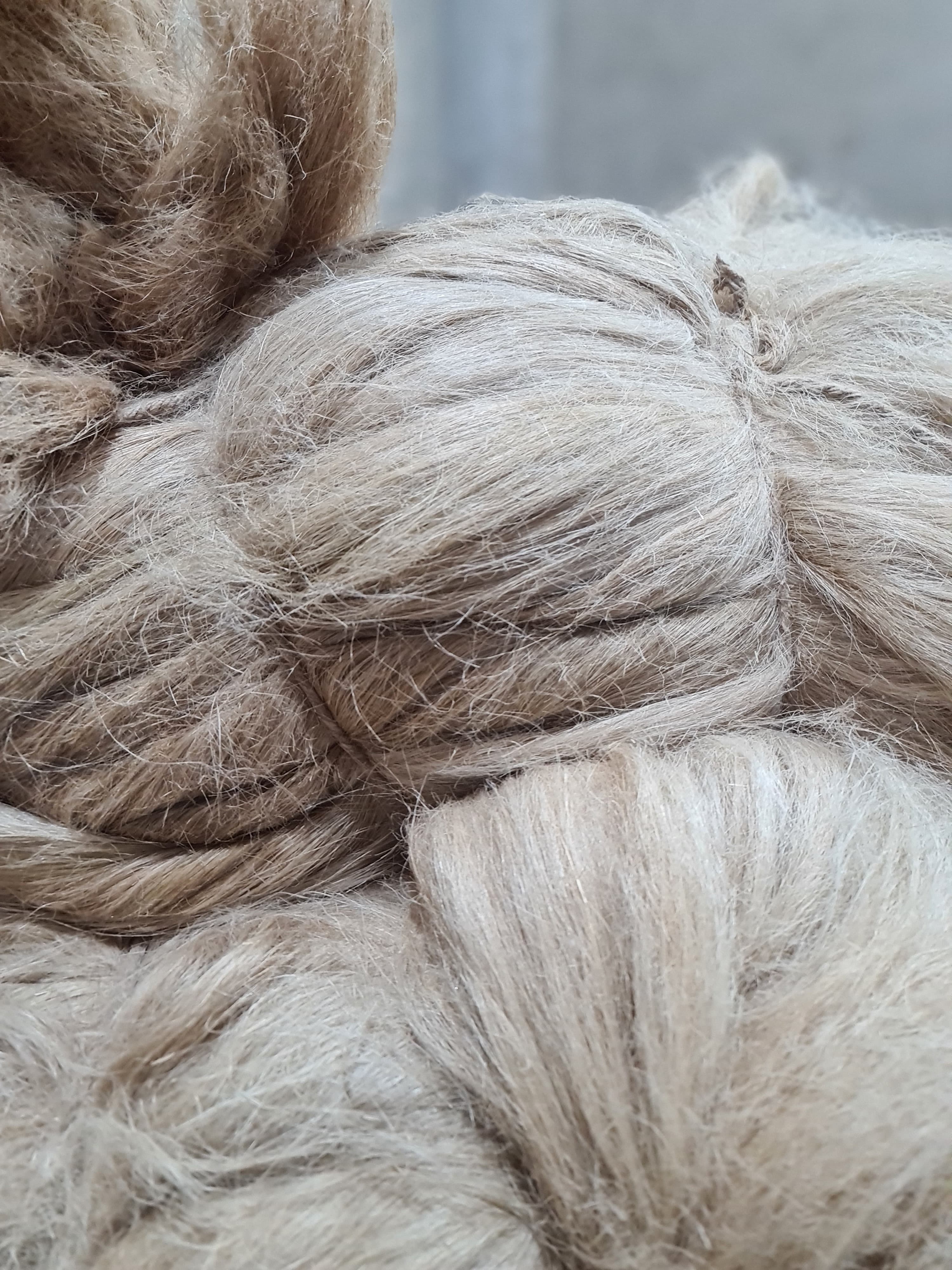 Egyptian hackled flax long fiber — view 3